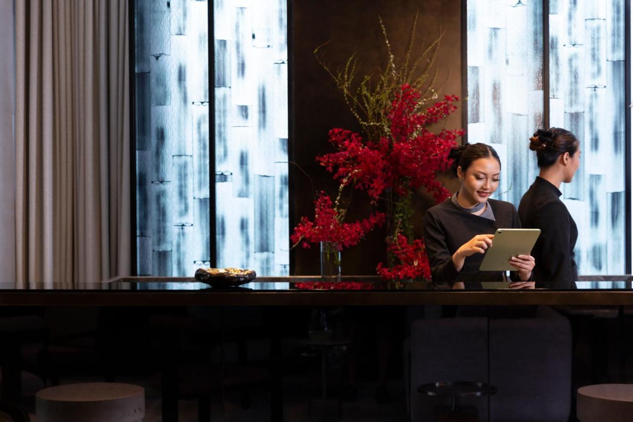 מלון Ascott Thonglor בנגקוק מראה חיצוני תמונה Concierge at The Landmark, Hong Kong