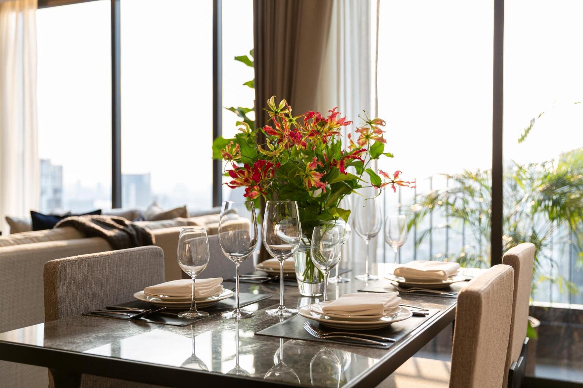 מלון Ascott Thonglor בנגקוק מראה חיצוני תמונה A dining room